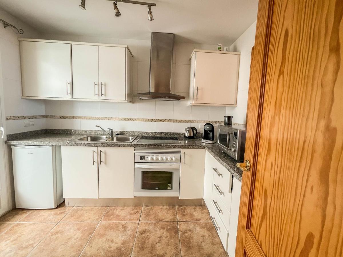 Charming Townhouse With Sea Views & Pool In Altea Villa Calpe Exterior photo
